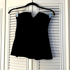 Women’s stretchy tube top